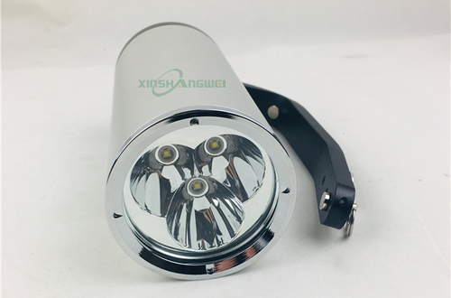 �О�SZSW2300�����̑B����̽�՟��Č���D